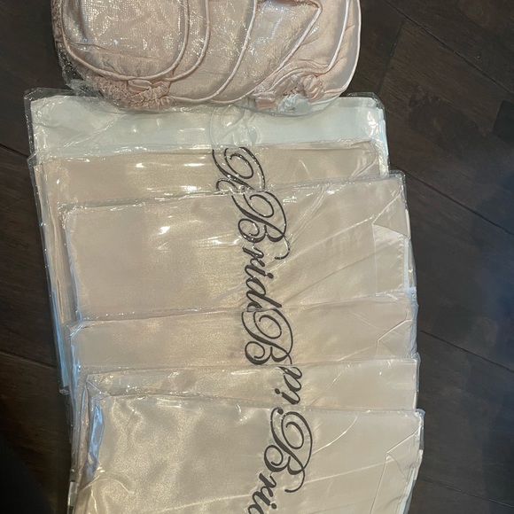 Bridal Party Robes - Picture 6 of 6